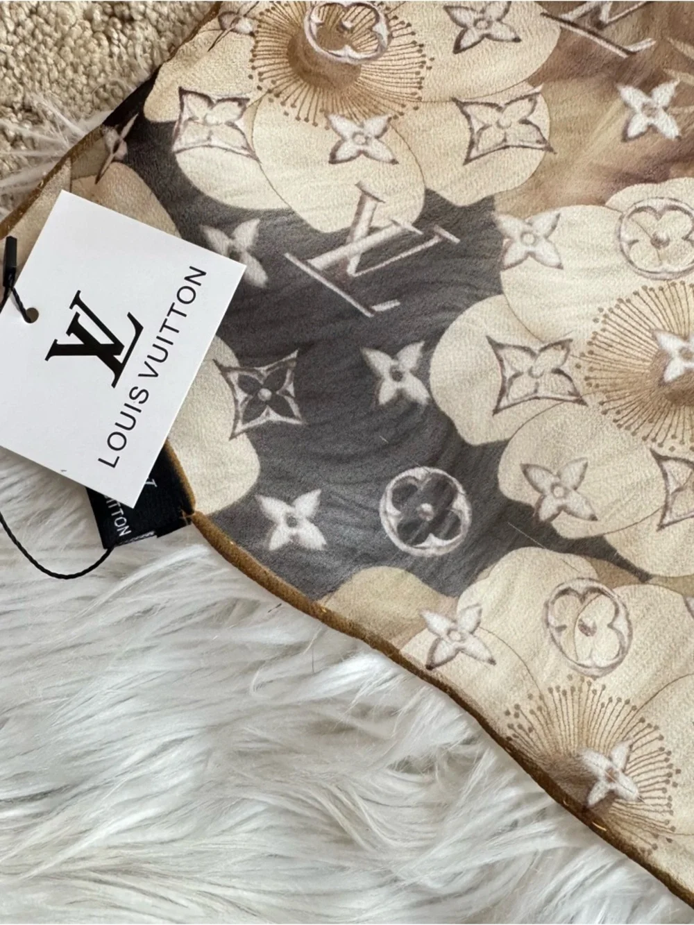 Louis Vuitton Cherry Blossom Silk Scarf 35x35 brown Floral Monogram Lightweight